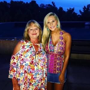 Meet your Posher, Gina